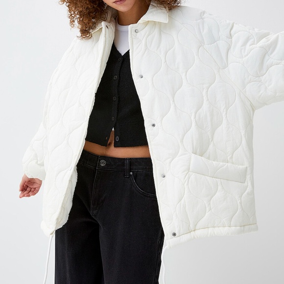 Grip & Co (sold by Simons) oversized white wavy topstitching quilted coat NWT - Picture 2 of 13